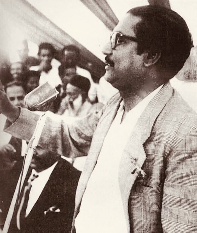 Mujib shares his six points in 1966 in Lahore